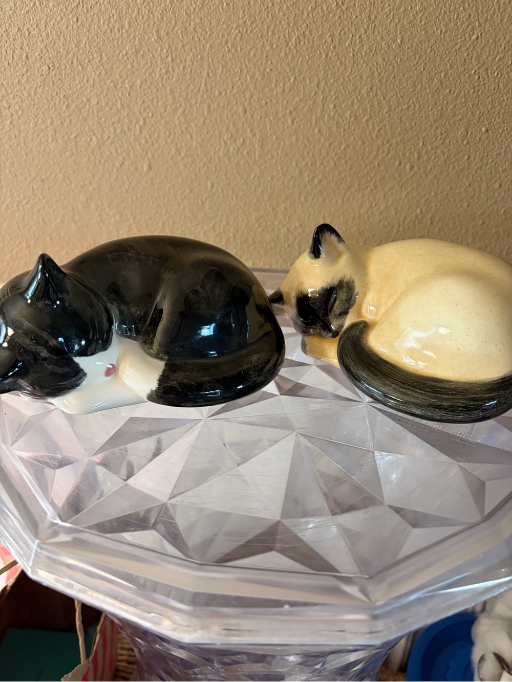 2 Vintage Ceramic Glazed Sleeping Cats Black and White and Siamese